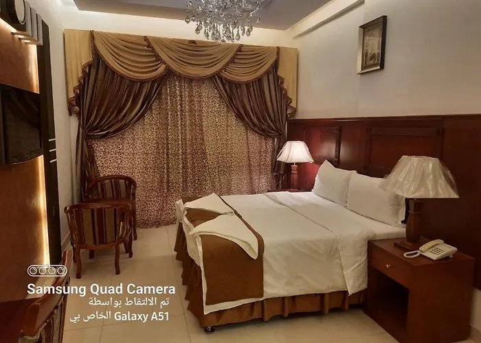 اليسر رويال