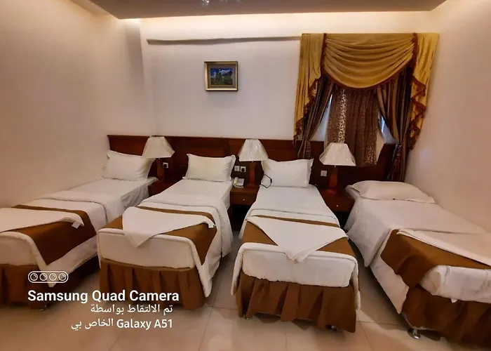 اليسر رويال