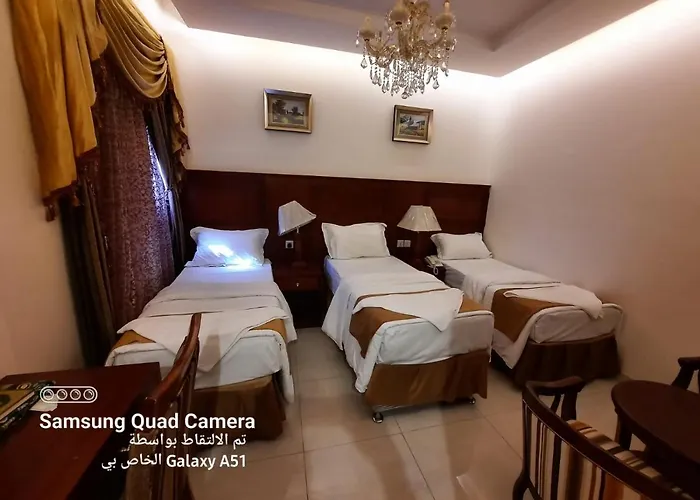 اليسر رويال