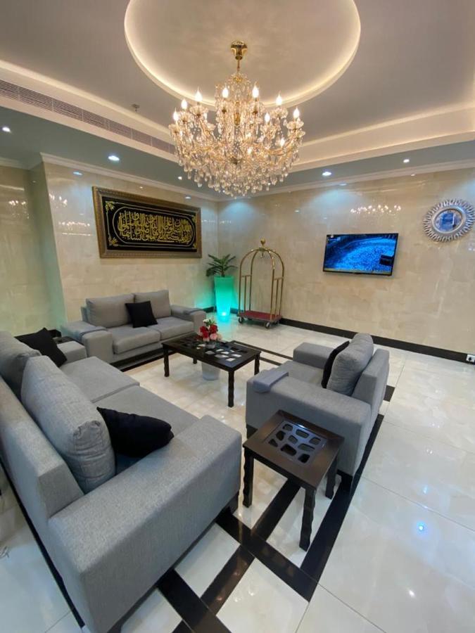 اليسر رويال فندق 4*
