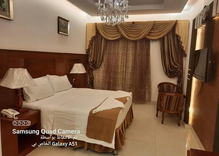 Hotel Alyosr Royal